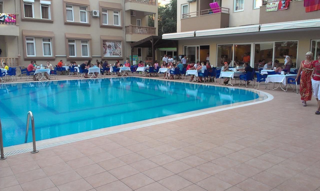 Helios Hotel Side Exterior photo